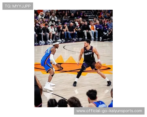 打投降了！布克助太阳末节轰出7-0领先到21分 马刺换下主力放弃，布克谈准绝杀